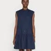 Marc O'Polo DENIM DRESS SLEEVELESS BUTTON PLACKET - Hverdagskjoler 1 Marc O'Polo DENIM DRESS SLEEVELESS BUTTON PLACKET - Hverdagskjoler -Marc O'Polo Butik 07dc464e89c949079e7dbb3b7fea06fe