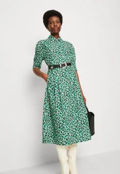 Marc O'Polo STYLE BELTED WAIST PLEATS DETAILS - Skjortekjole -Marc O'Polo Butik 0948e8fe6d53472f9aa84e876837f1d4