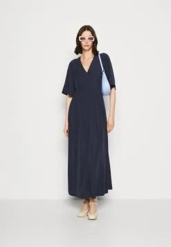 Marc O'Polo DRESS FEMININE SHAPE V NECK WING SLEEVES - Maxikjoler 8 Marc O'Polo DRESS FEMININE SHAPE V NECK WING SLEEVES - Maxikjoler -Marc O'Polo Butik 1db5cbf89e26445281de616eb833ab55