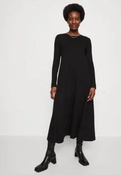 Marc O'Polo DRESS - Jerseykjoler 10 Marc O'Polo DRESS - Jerseykjoler -Marc O'Polo Butik 21b13d6bc9144096b88b689891e07824