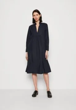 Marc O'Polo DRESS RELAXED A SHAPE CUTLINES FEMININE GATHERING - Hverdagskjoler