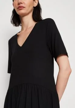 Marc O'Polo EASY FIT - Jerseykjoler 11 Marc O'Polo EASY FIT - Jerseykjoler -Marc O'Polo Butik 6fd9c66bdb78400a96f60208a34eab10