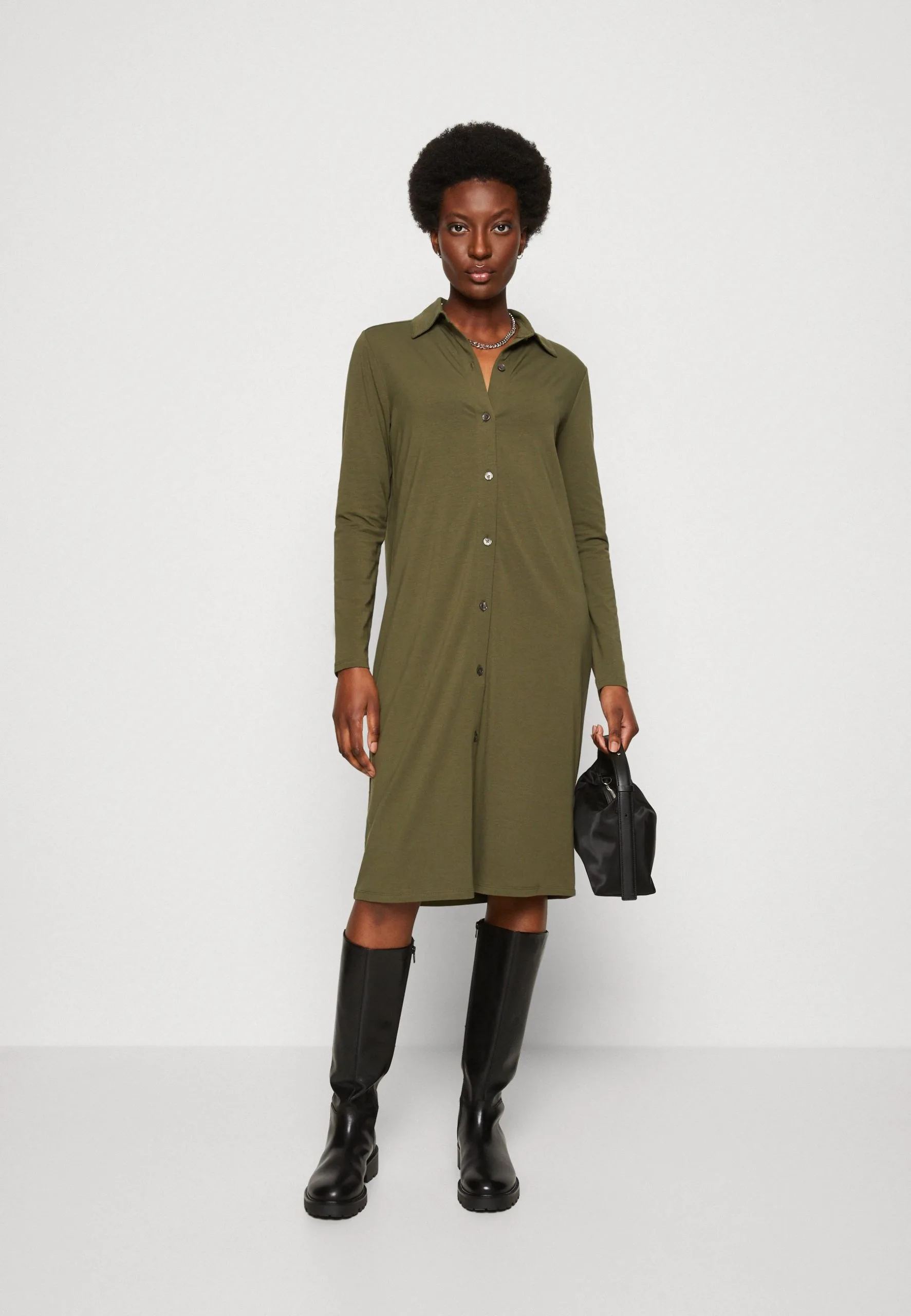 Marc O'Polo DRESS LONG SLEEVE COLLAR BUTTON PLACKET - Jerseykjoler 4 Marc O'Polo DRESS LONG SLEEVE COLLAR BUTTON PLACKET - Jerseykjoler - Billede 2
