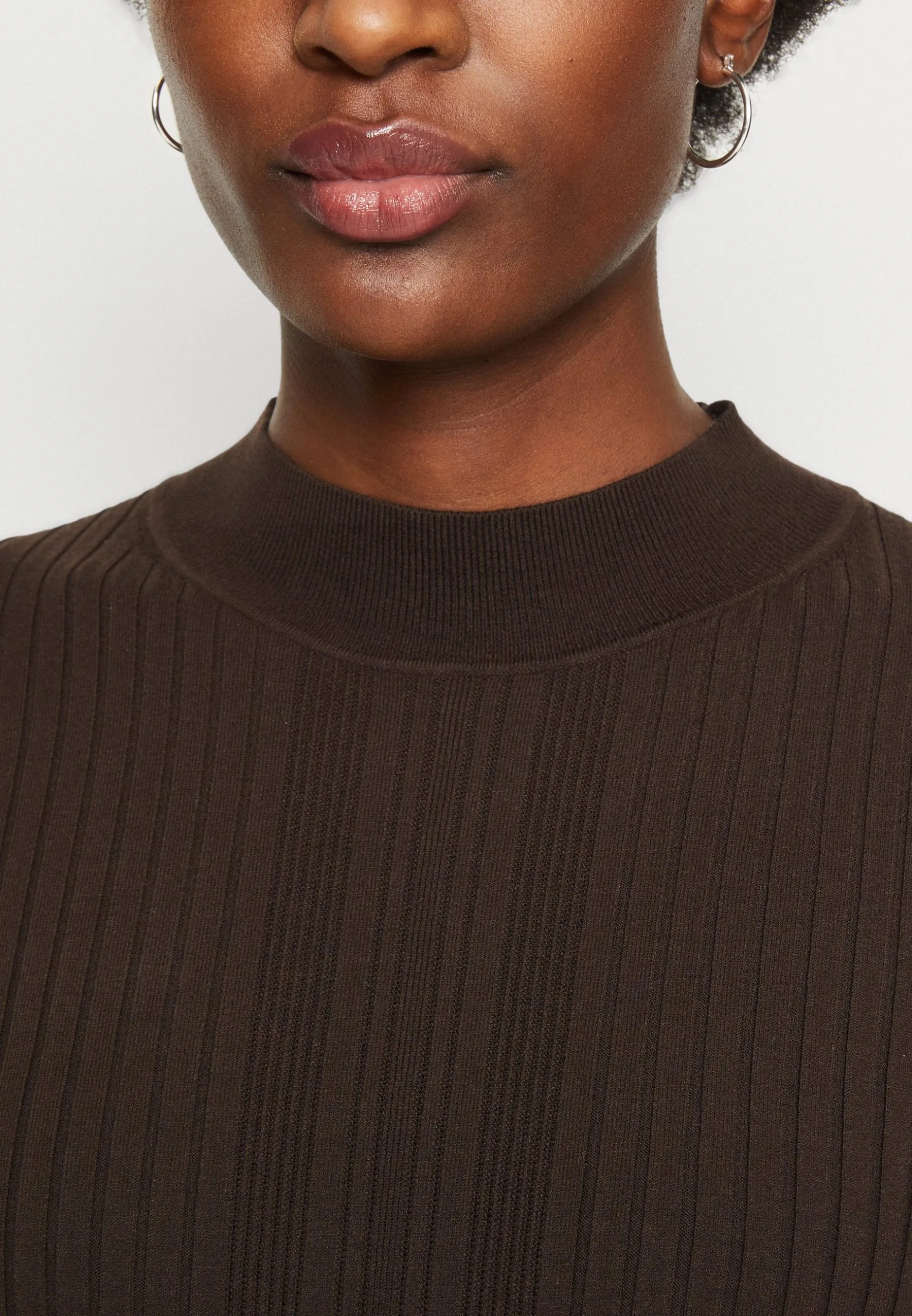 Marc O'Polo LONGSLEEVE, SMALL STAND-UP COLLAR - Strikkjoler 7 Marc O'Polo LONGSLEEVE, SMALL STAND-UP COLLAR - Strikkjoler - Billede 5