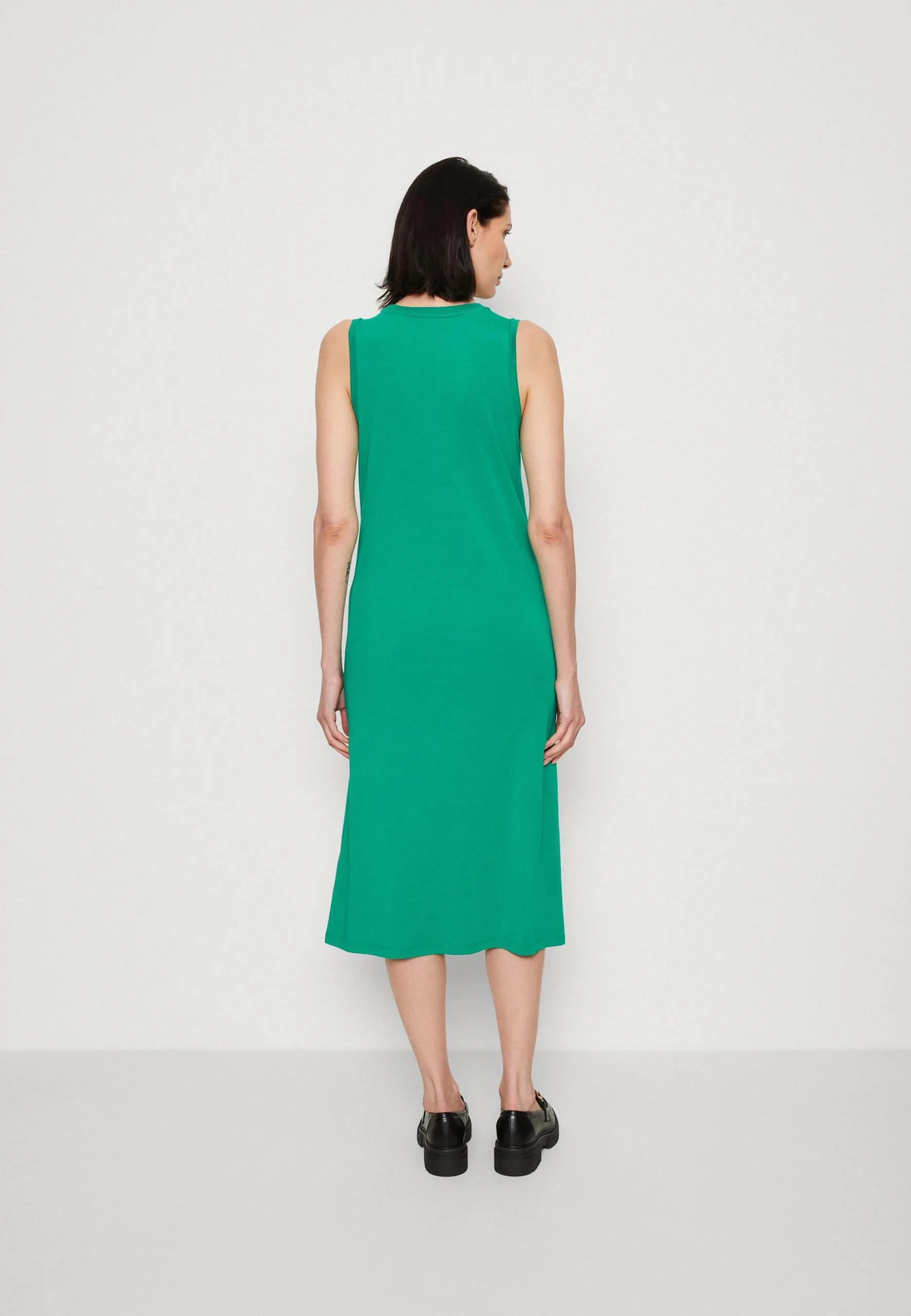 Marc O'Polo SLEEVE LESS EASY FIT - Jerseykjoler 5 Marc O'Polo SLEEVE LESS EASY FIT - Jerseykjoler - Billede 3