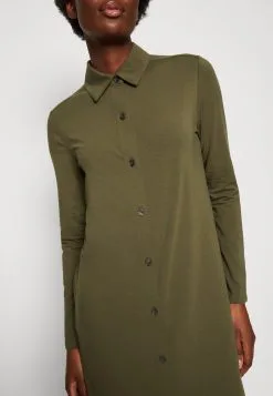 Marc O'Polo DRESS LONG SLEEVE COLLAR BUTTON PLACKET - Jerseykjoler 11 Marc O'Polo DRESS LONG SLEEVE COLLAR BUTTON PLACKET - Jerseykjoler -Marc O'Polo Butik bf830ff3cd9e4a16aabc1900ac2816fb
