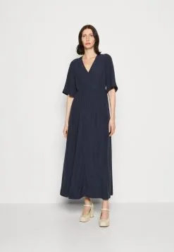 Marc O'Polo DRESS FEMININE SHAPE V NECK WING SLEEVES - Maxikjoler
